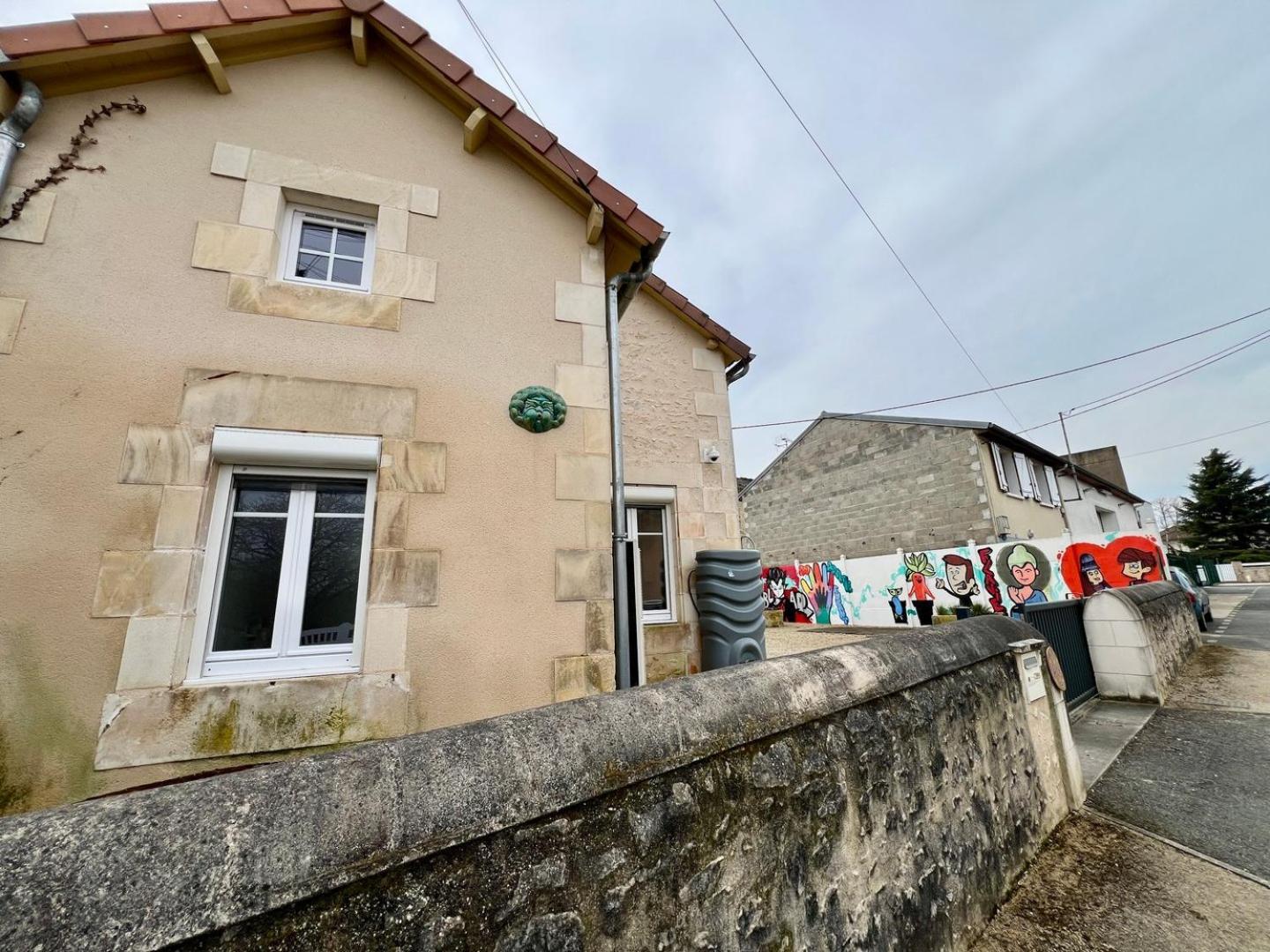 Chez Marcel - Maison 3 Chambres Lussac-les-Châteaux Zewnętrze zdjęcie